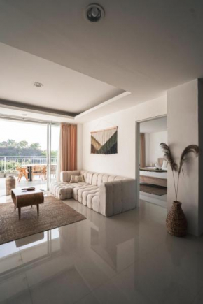 Villa 5 bedroom Uluwatu with view - calm/spacious